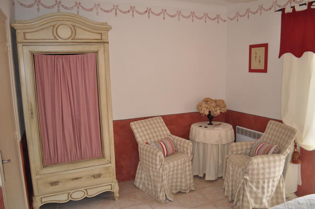 La Ribeyrette Bed & Breakfast Chamborigaud Room photo